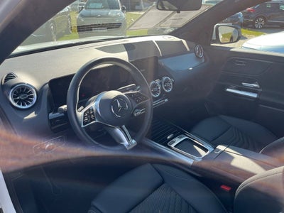 Mercedes EQA250+ Progressive Van