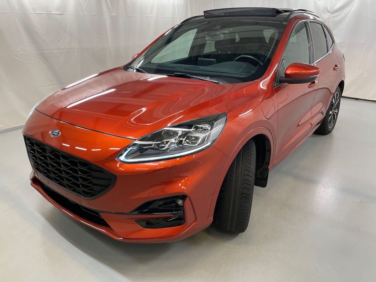 Ford Kuga PHEV ST-Line X CVT
