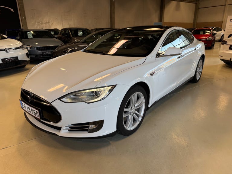 Tesla Model S 85