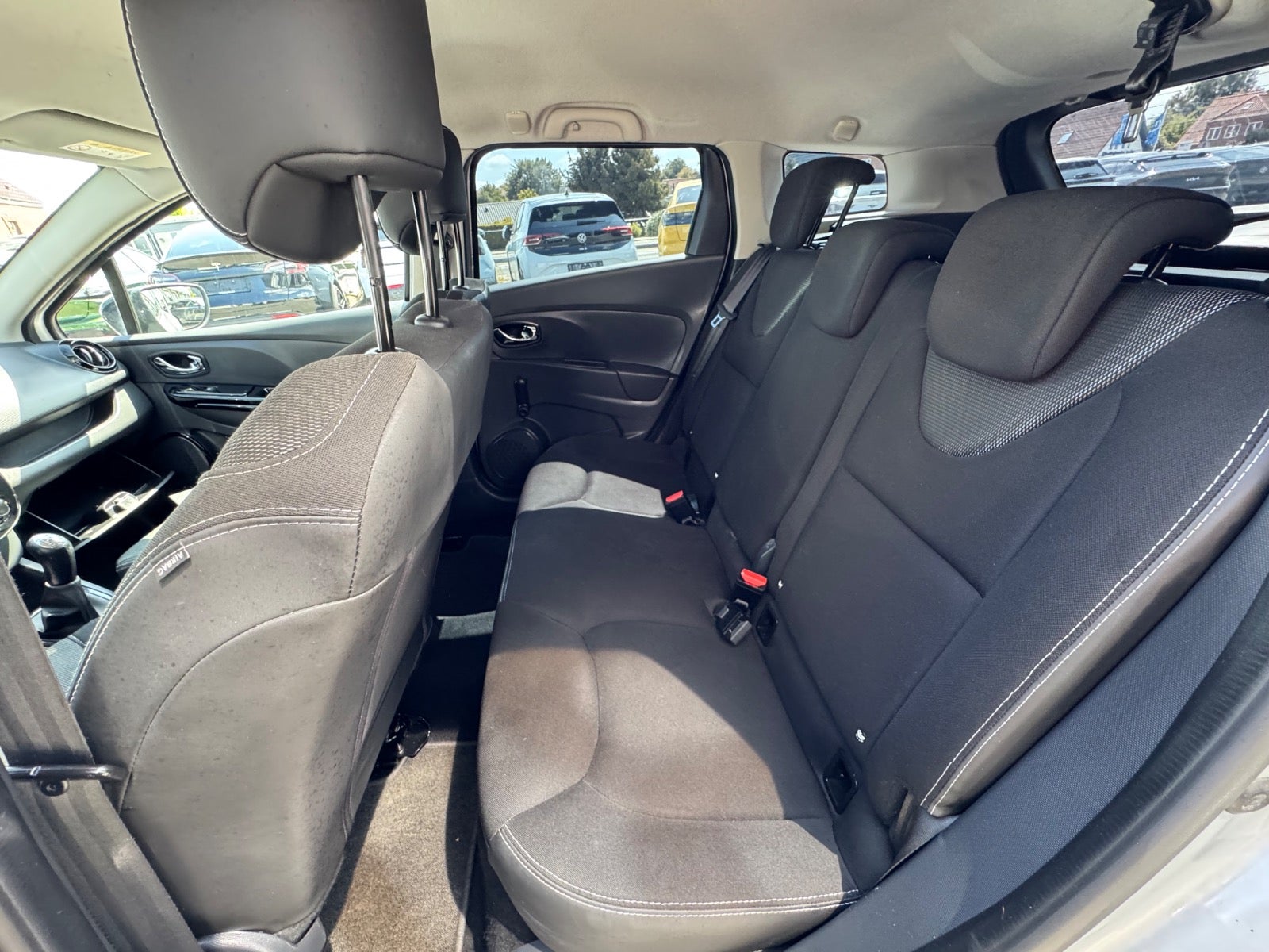 Billede af Renault Clio IV 1,5 dCi 75 Expression Sport Tourer