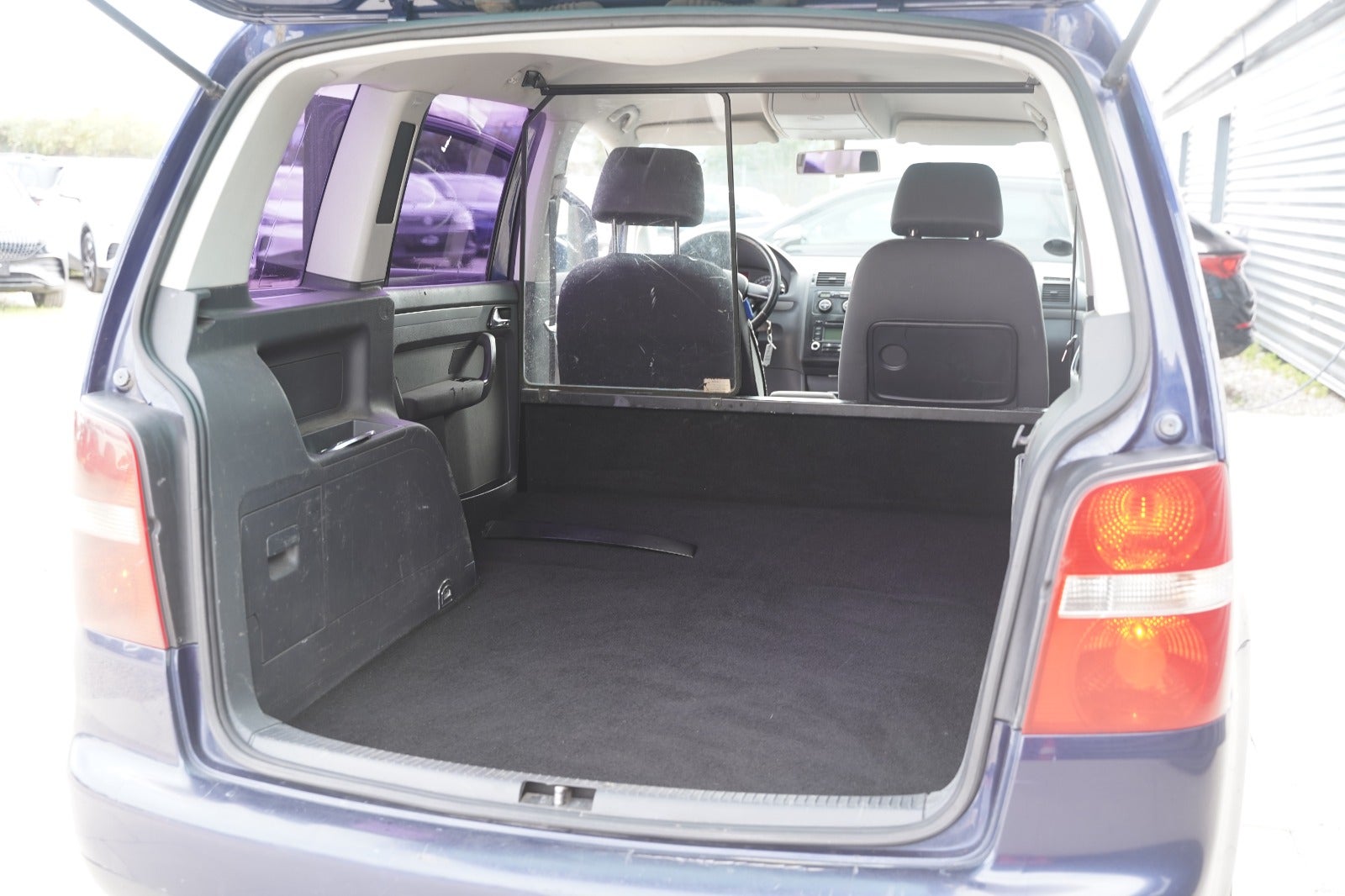 Billede af VW Touran 2,0 TDi 136 Trendline DSG Van