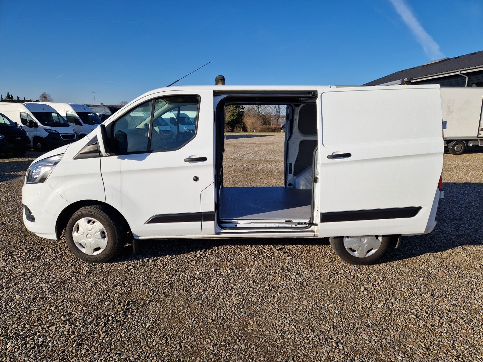 Billede af Ford Transit Custom 320 L1 2,0 TDCi 130 Trend