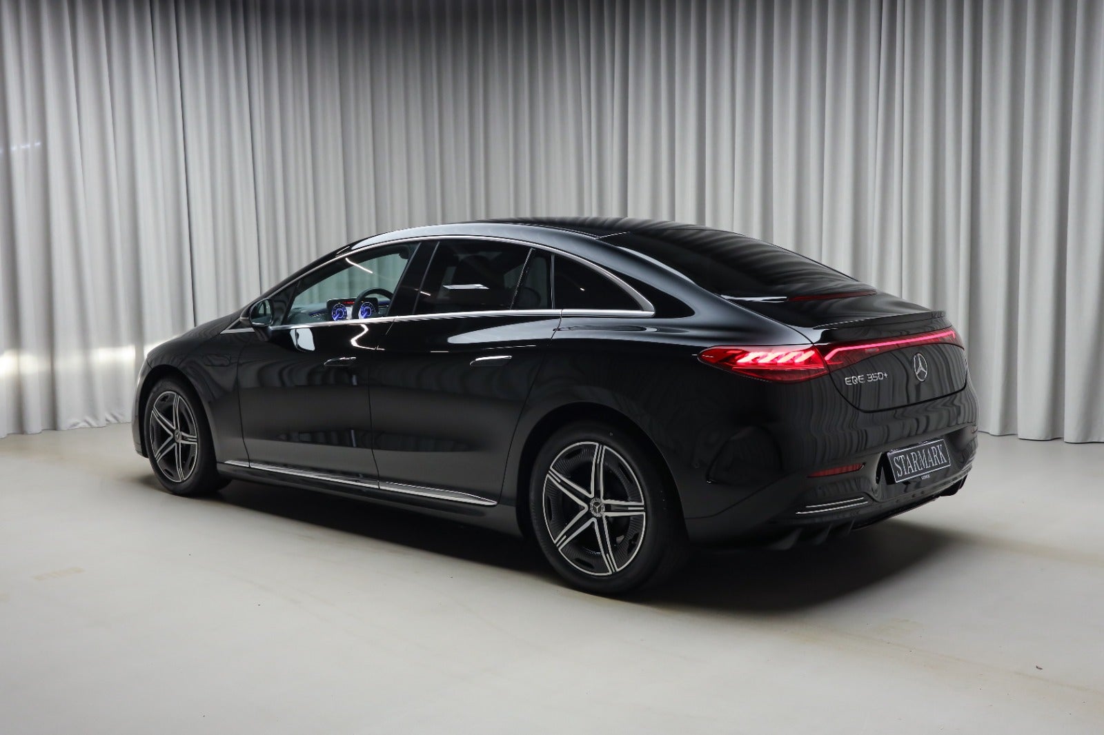 Mercedes-Benz EQE 350+ (3/8)