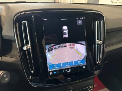 Volvo XC40 P6 ReCharge Core