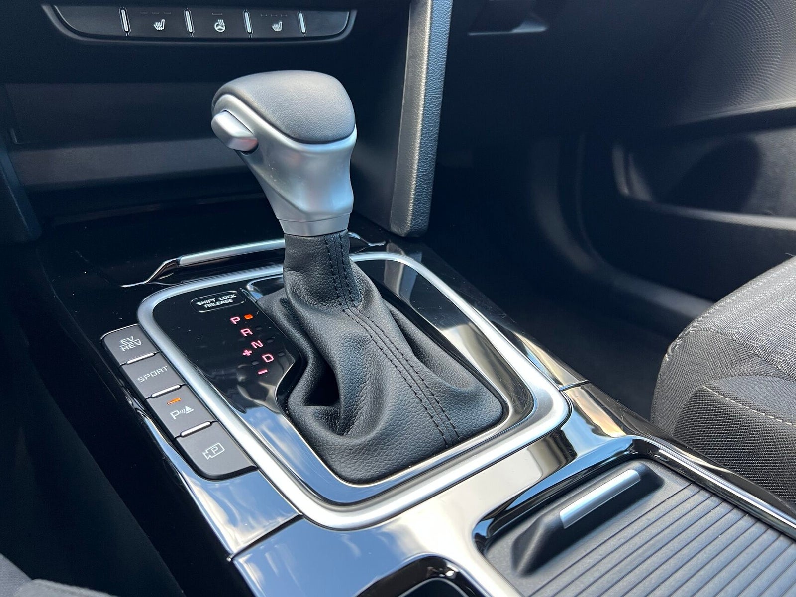 Kia Ceed PHEV Prestige SW DCT