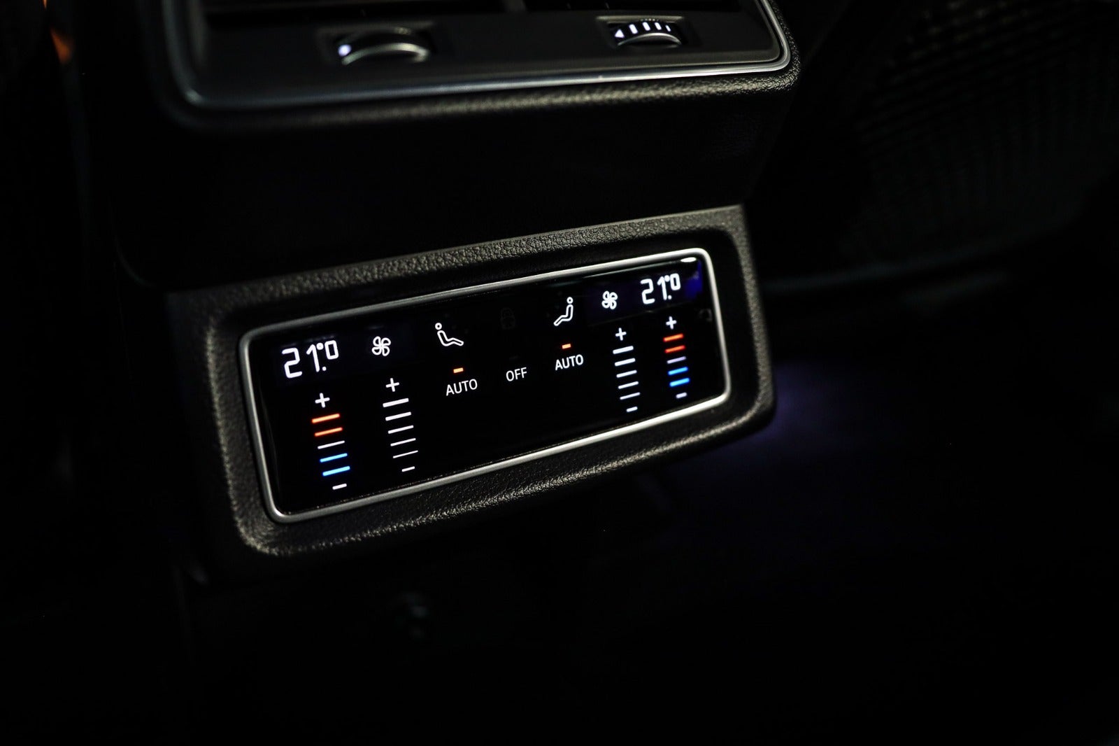 Billede af Audi Q8 e-tron 55 S-line quattro