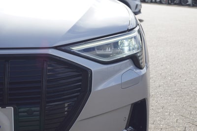 Audi e-tron S-line quattro