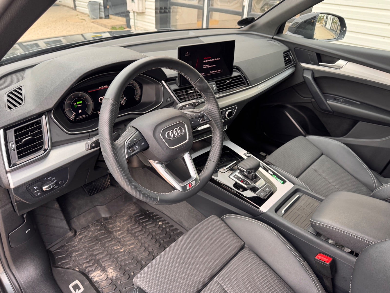 Audi Q5 TFSi S-line Edition S-tr.