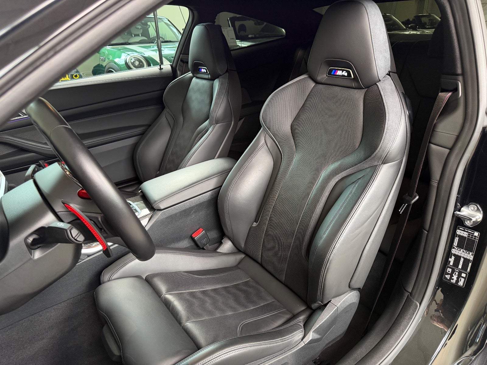 BMW M4 3,0 Coupé Competition xDrive aut. 2d - 8