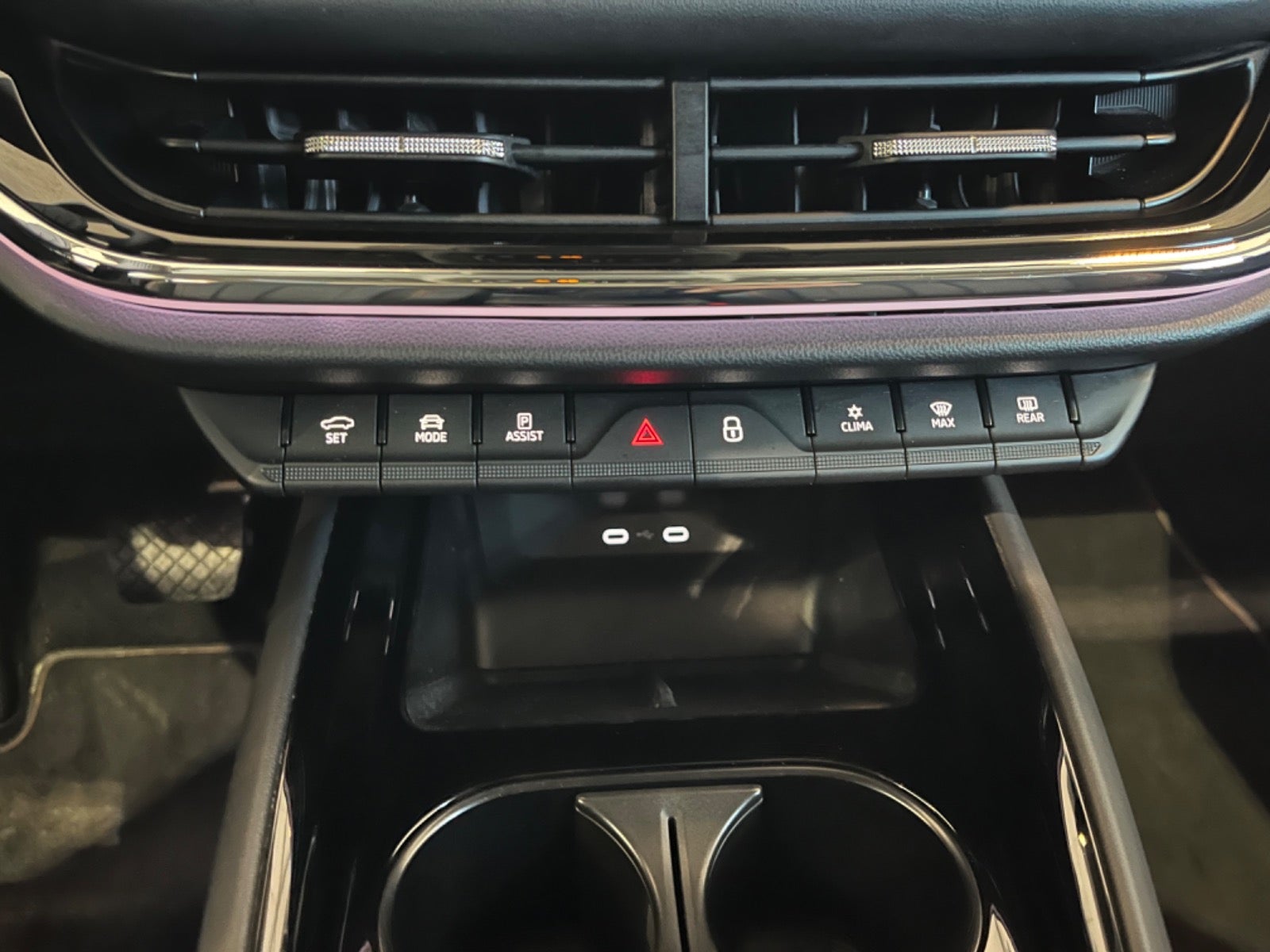 Skoda Enyaq iV Plus Suite