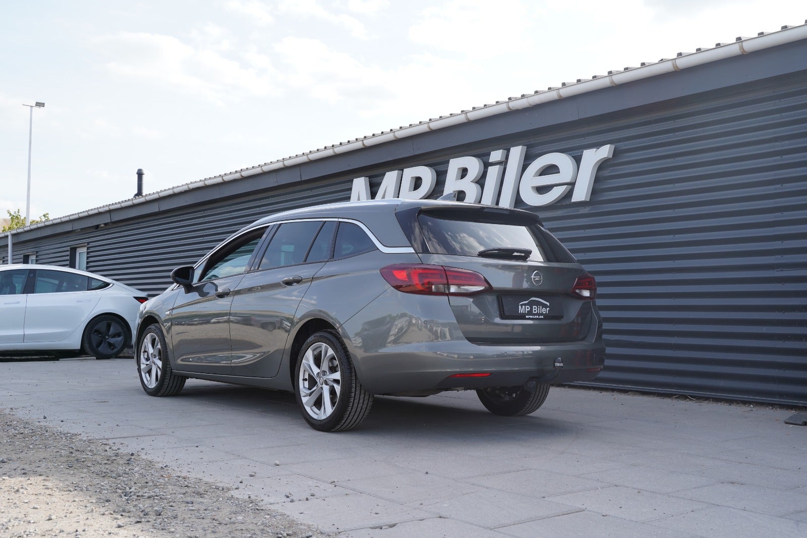 Billede af Opel Astra 1,4 T 150 Dynamic Sports Tourer
