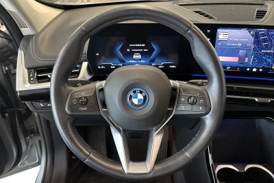 BMW iX1 eDrive20 X-Line