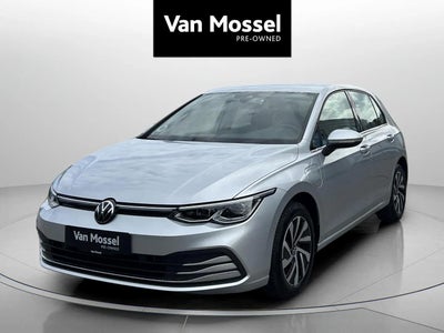 VW Golf VIII 1,4 eHybrid DSG 5d