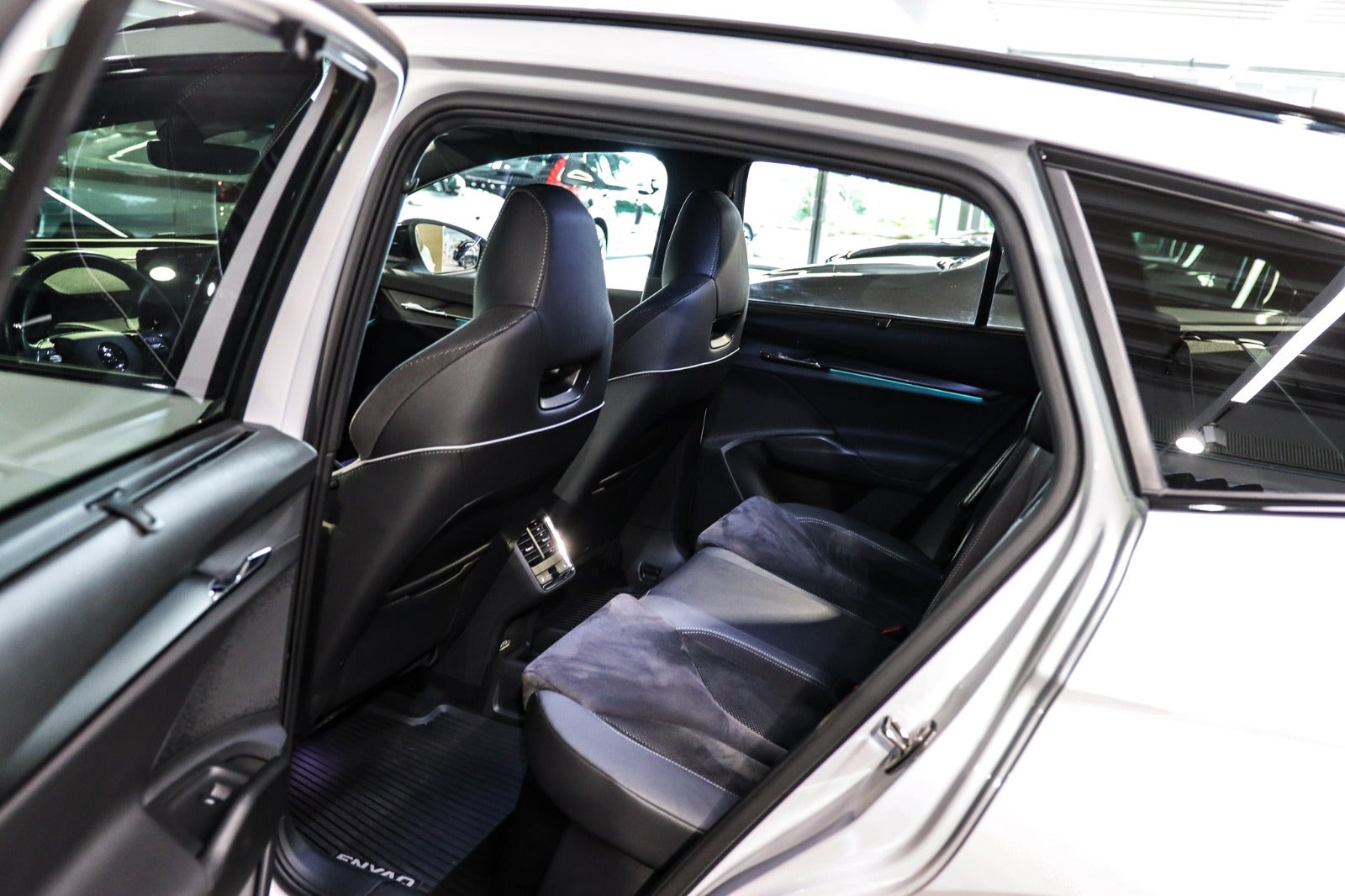 Billede af Skoda Enyaq 80 iV Sportline Maxx