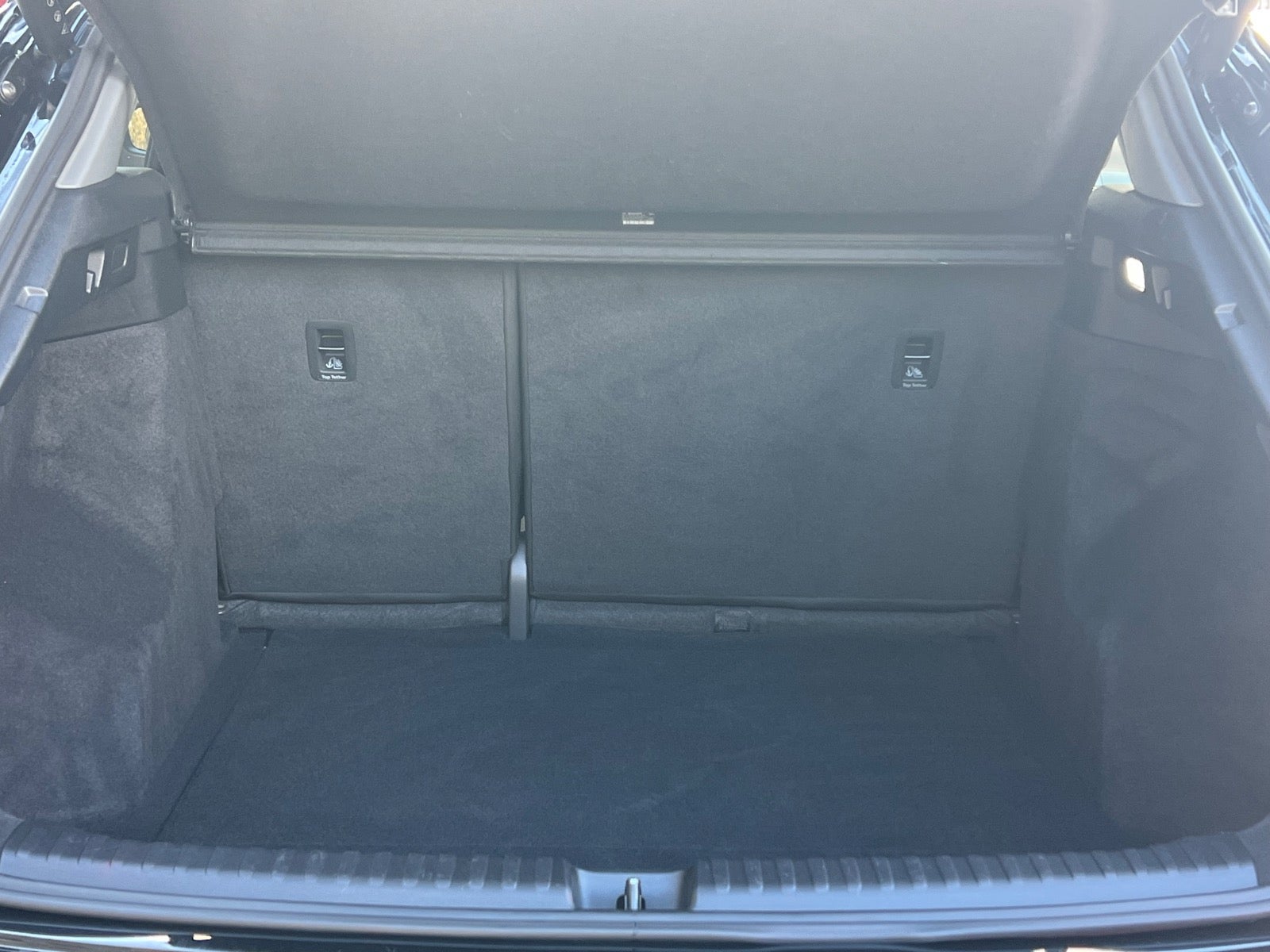 Audi Q4 e-tron Attitude