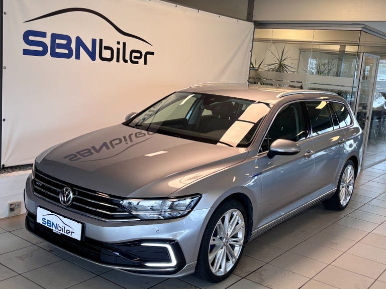 VW Passat GTE Variant DSG
