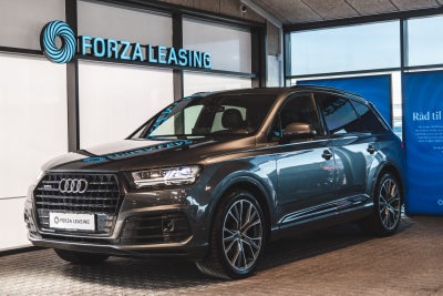 Audi Q7 3,0 TDi 272 S-line quattro Tiptr. 5d