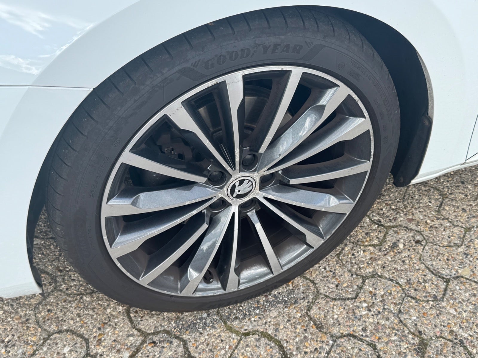 Skoda Superb TSi 150 Style Combi DSG