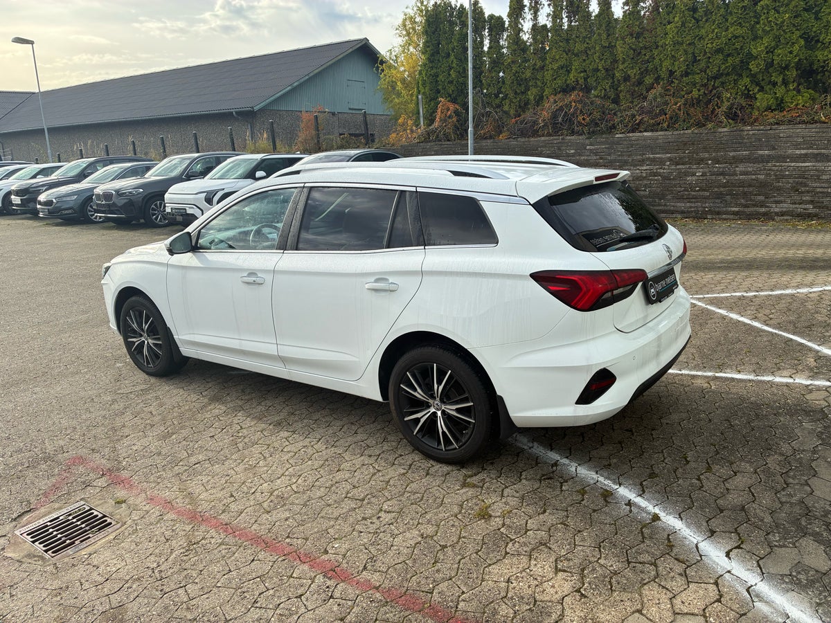 MG 5 Luxury billede 2