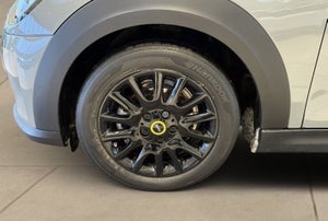 MINI Cooper SE Camden Edition