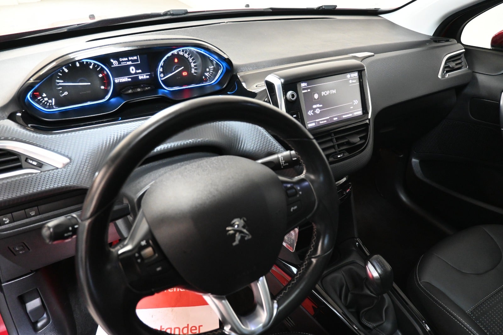 Peugeot 2008 BlueHDi 100 Allure Sky