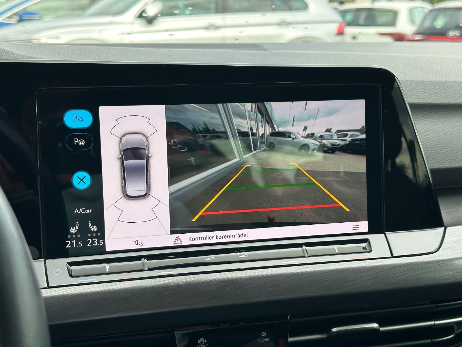 Billede af VW Golf VIII 1,5 eTSi 150 Style DSG