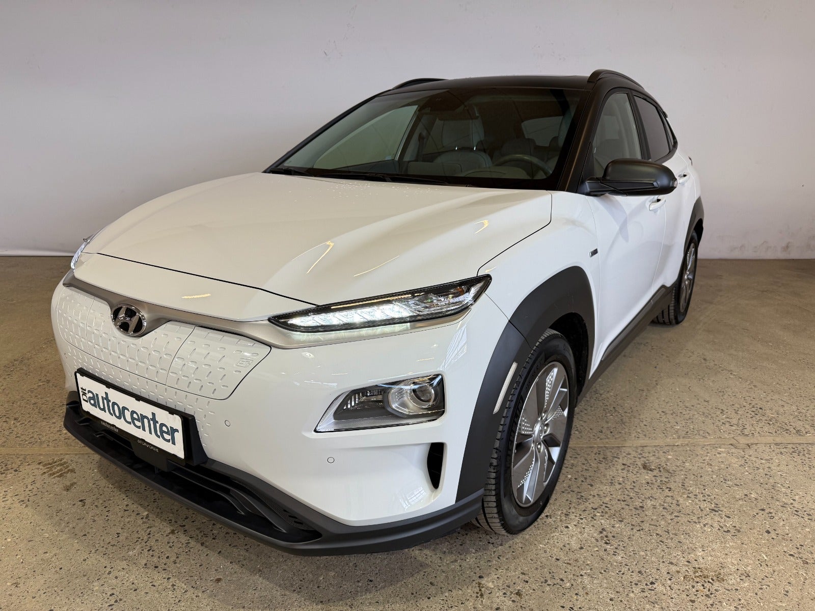 Hyundai Kona EV Premium