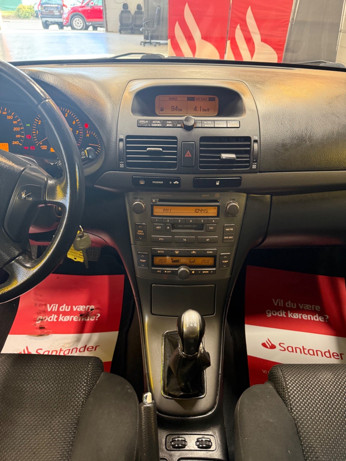 Billede af Toyota Avensis 1,8 VVT-i Sol stc.
