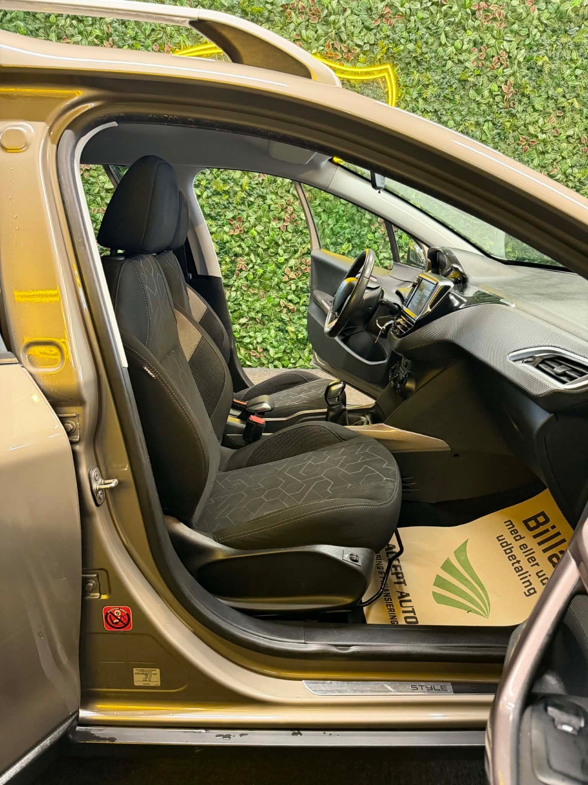 Billede af Peugeot 2008 1,2 e-THP 110 Style