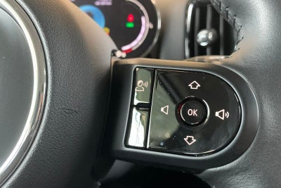 MINI Countryman Cooper SE Essential aut. ALL4