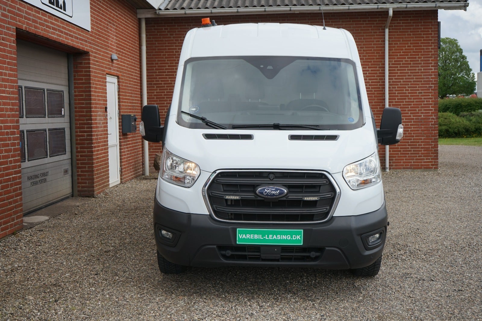 Billede af Ford Transit 350 L2 Van 2,0 TDCi 130 Trend H2 FWD