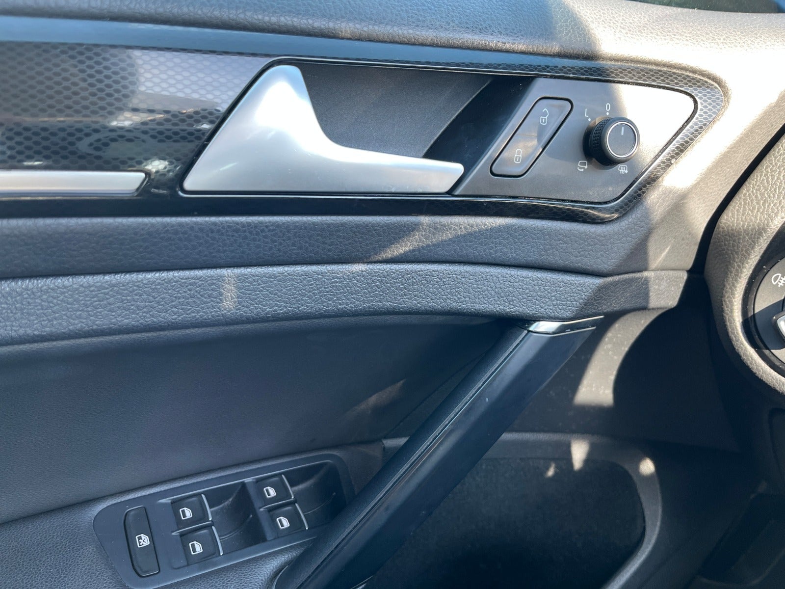 Billede af VW Golf VII 1,4 TSi 140 Highline Variant DSG BMT