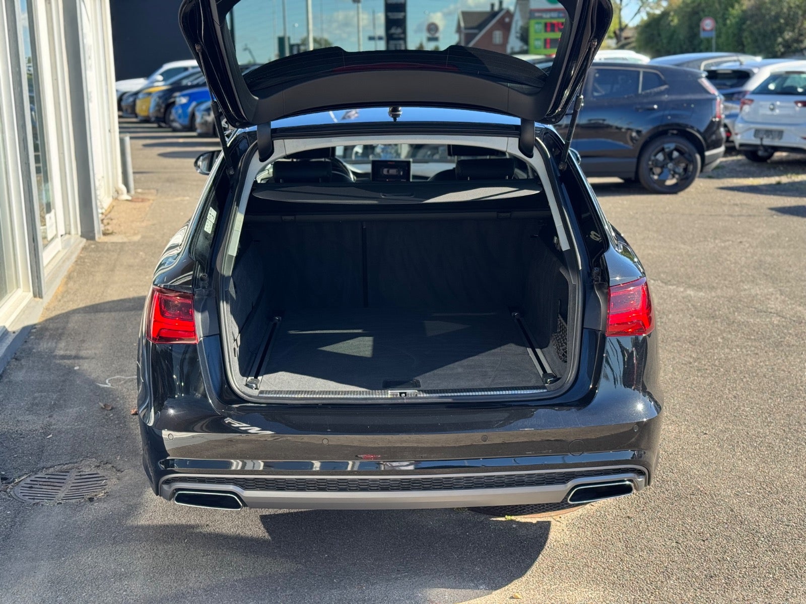 Billede af Audi A6 3,0 TDi 218 S-line Avant S-tr.