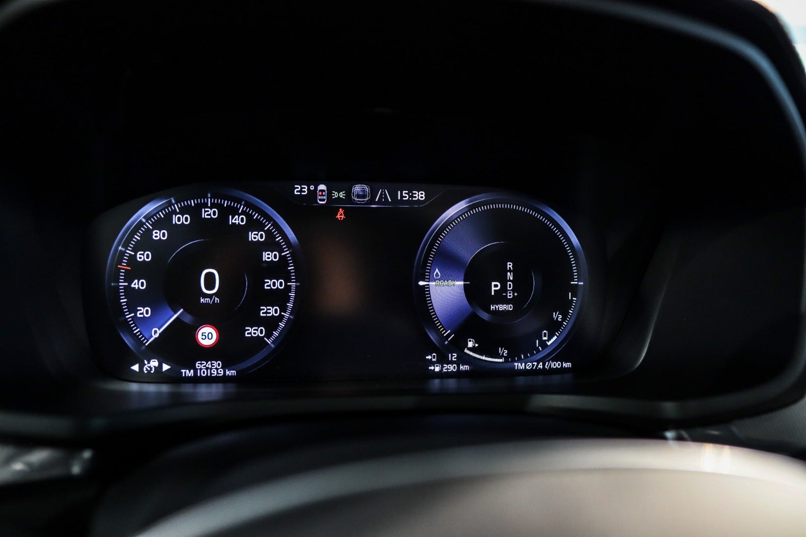Billede af Volvo V60 2,0 T8 ReCharge R-Design aut. AWD