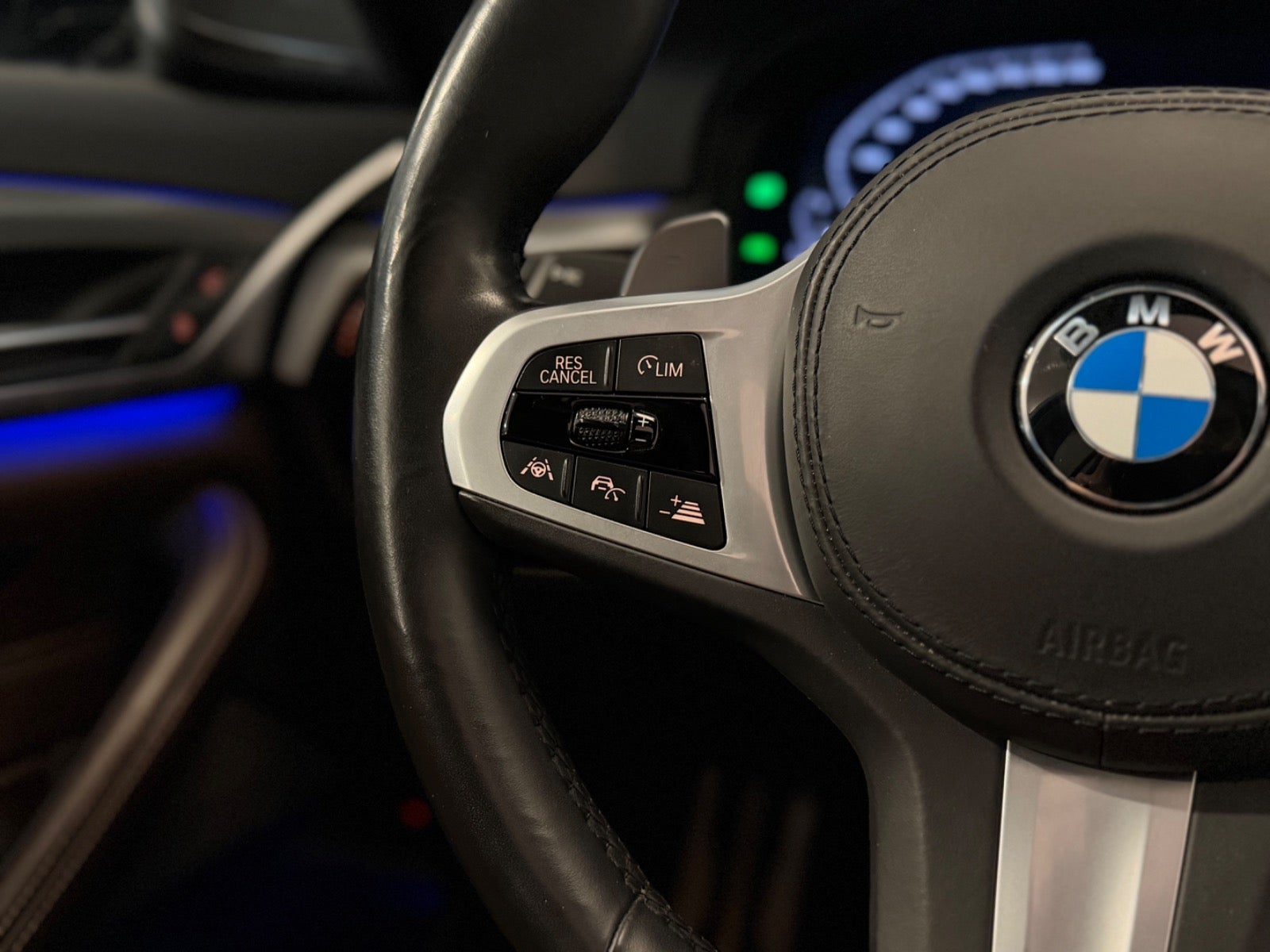 BMW – 540i