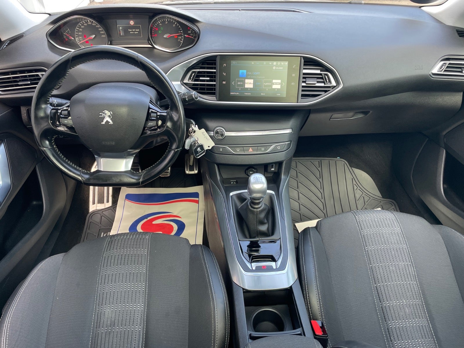 Billede af Peugeot 308 1,5 BlueHDi 130 Allure+ Sky SW