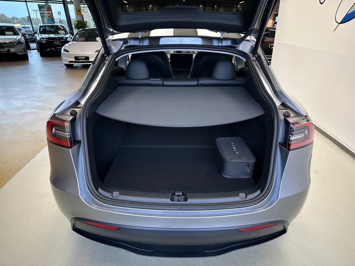 Billede af Tesla Model Y  RWD