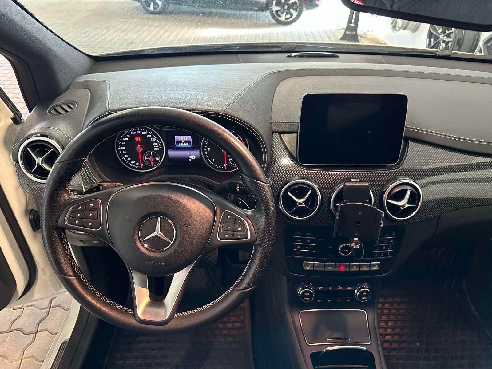 Mercedes B220 d 2019