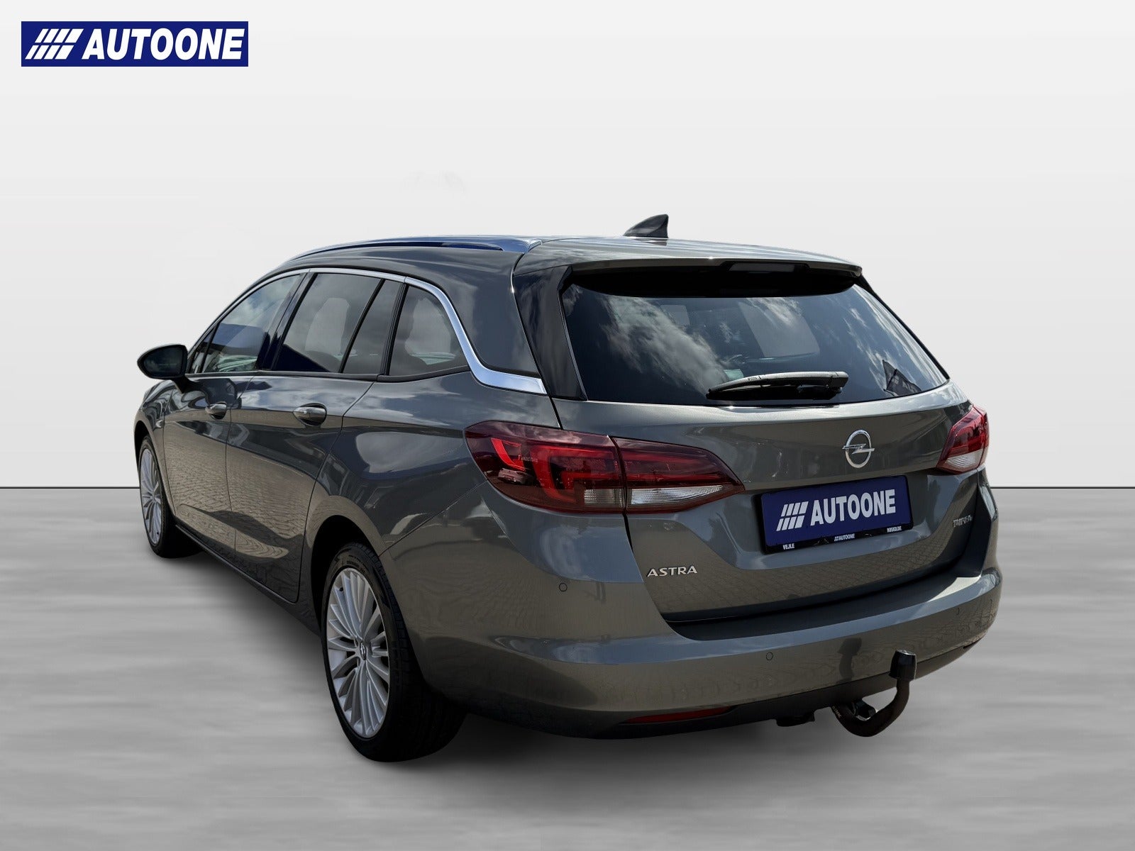 Billede af Opel Astra 1,4 T 150 Innovation Sports Tourer aut.