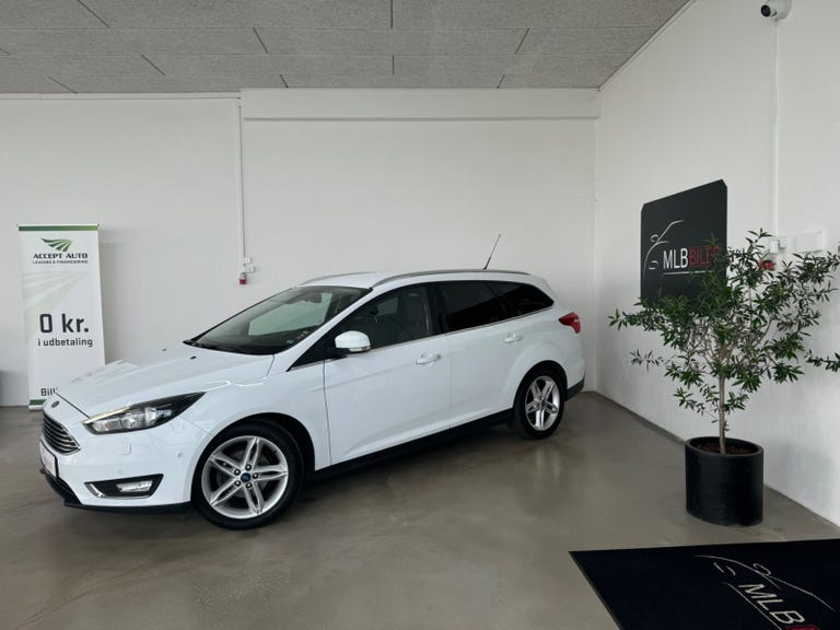 Ford Focus SCTi 125 Titanium stc.