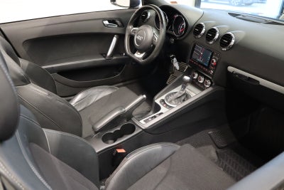 Audi TT TFSi 211 Roadster quattro S-tr.