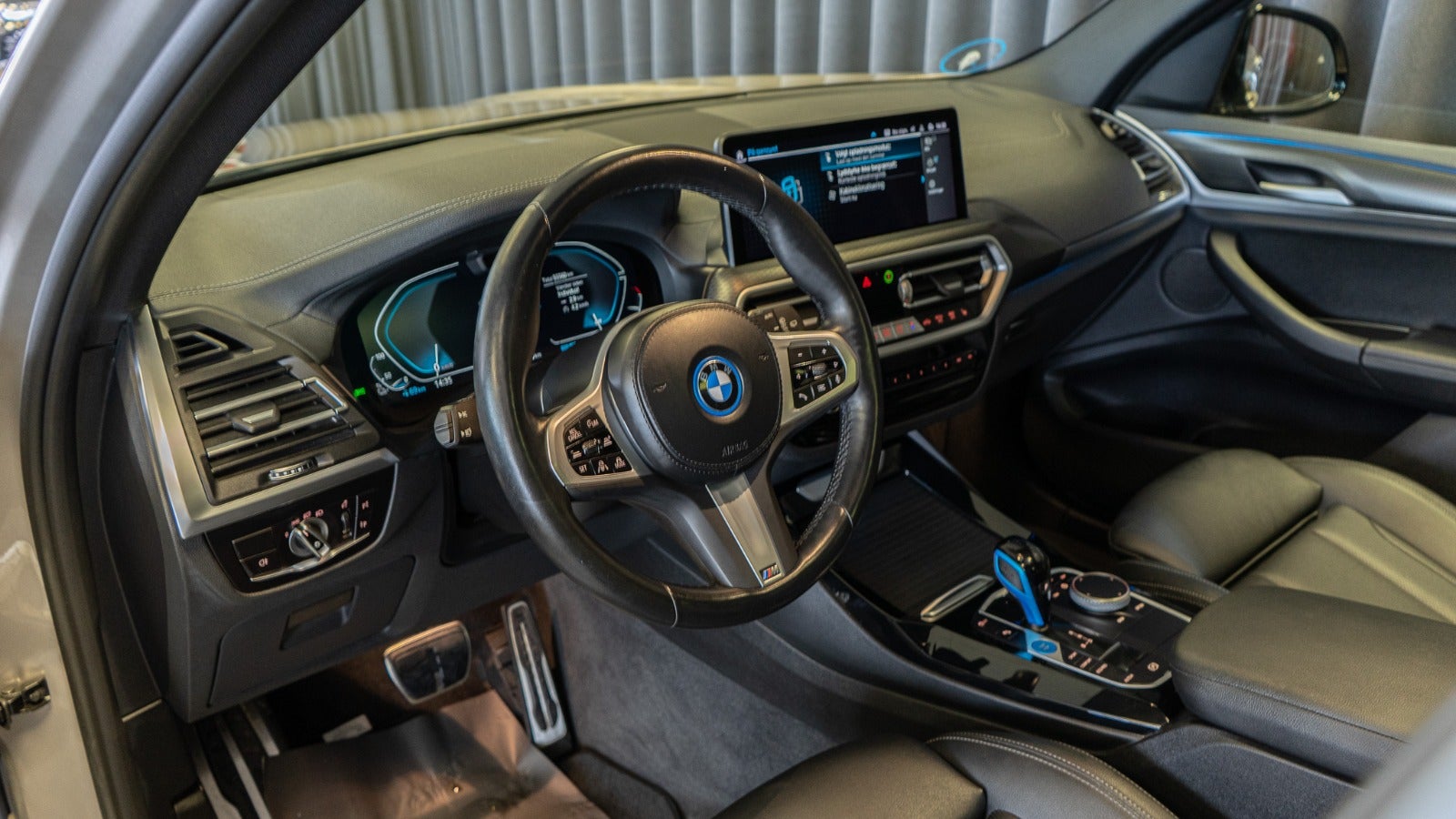 Billede af BMW iX3  Charged M-Sport