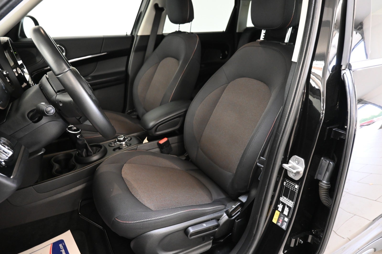 MINI Countryman Cooper SE Essential aut. ALL4
