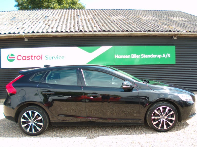 Volvo V40 T3 152 Momentum aut.