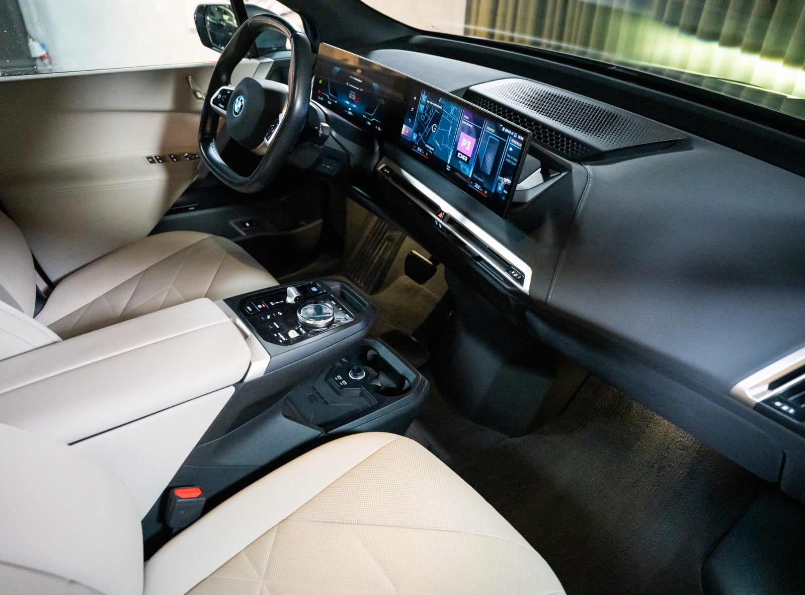 Billede af BMW iX  xDrive40