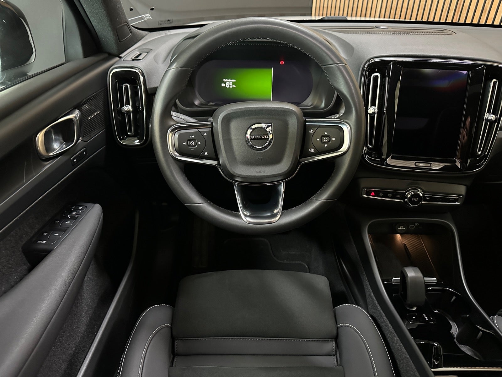 Billede af Volvo XC40  P6 ReCharge Ultimate
