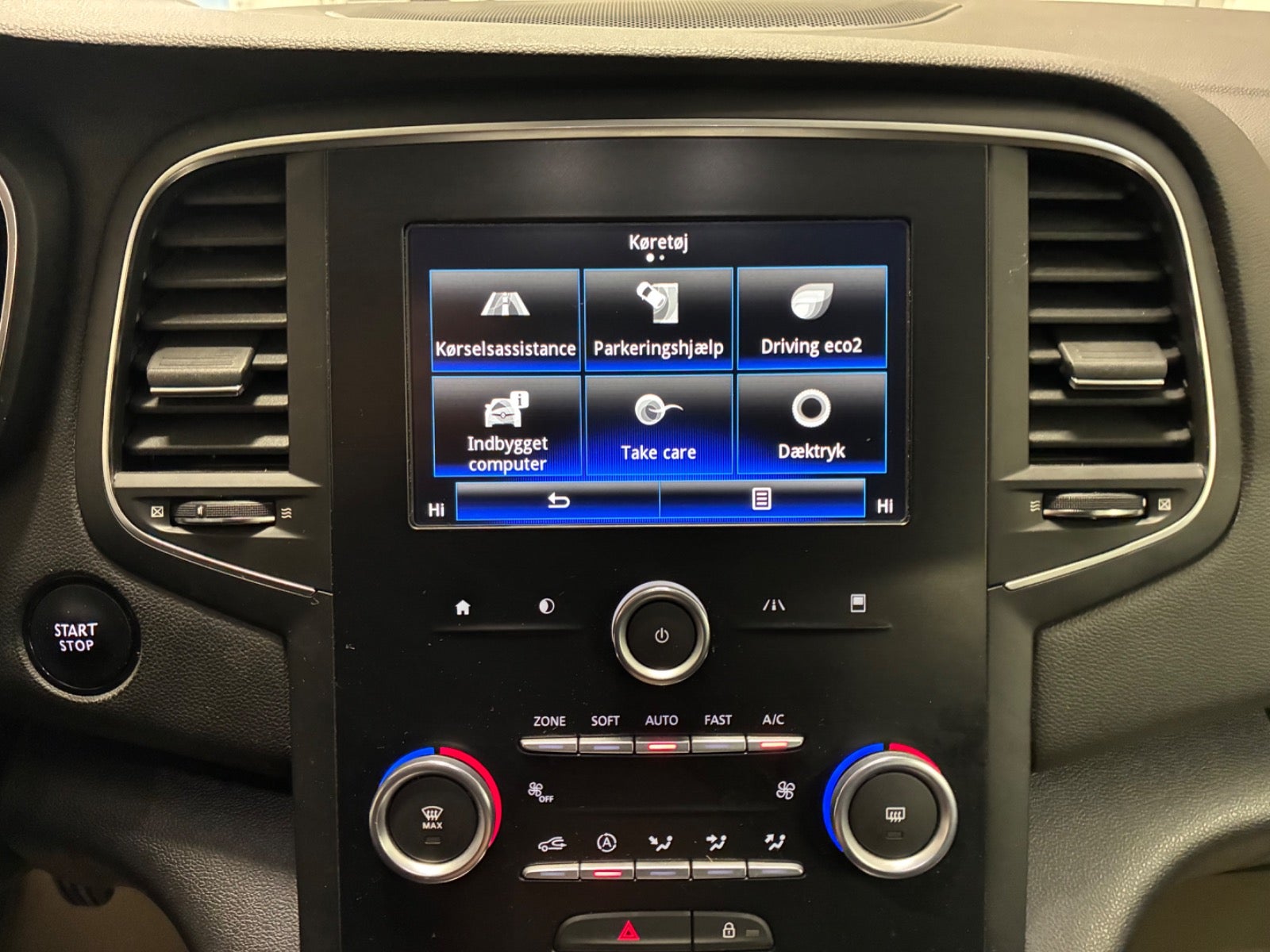 Billede af Renault Megane IV 1,2 TCe 130 Zen Sport Tourer