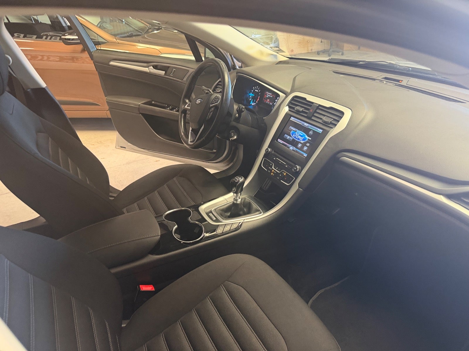Ford Mondeo TDCi 120 Titanium stc. - billede 14