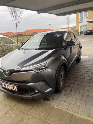 Toyota C-HR 1,8 Hybrid C-ENTER CVT 5d