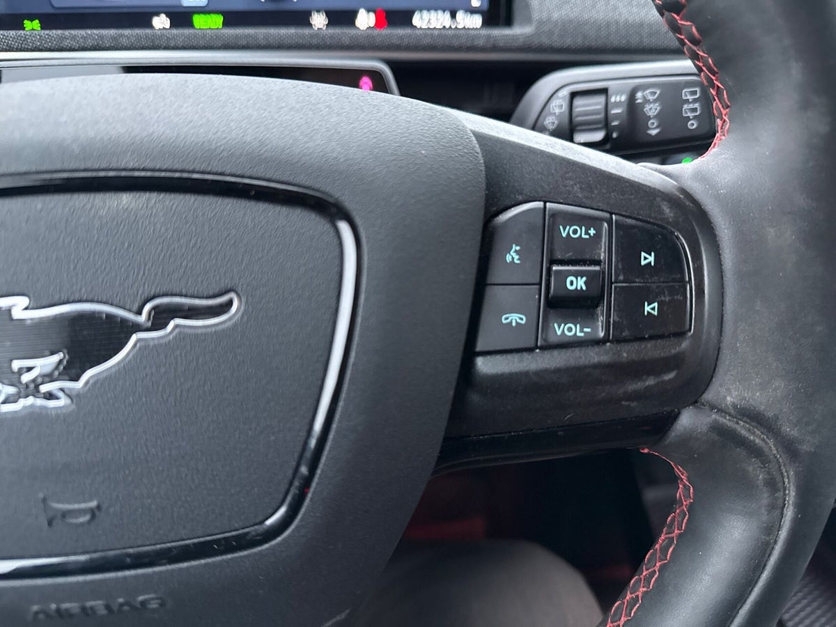 Ford Mustang Mach-E Extended Range AWD billede 18